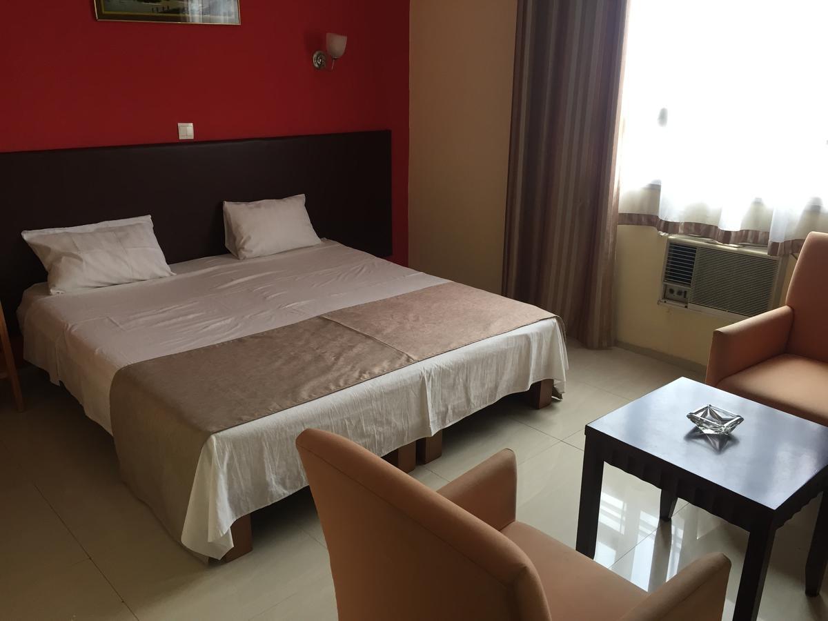 White Palace Hotel Antananarivo Luaran gambar