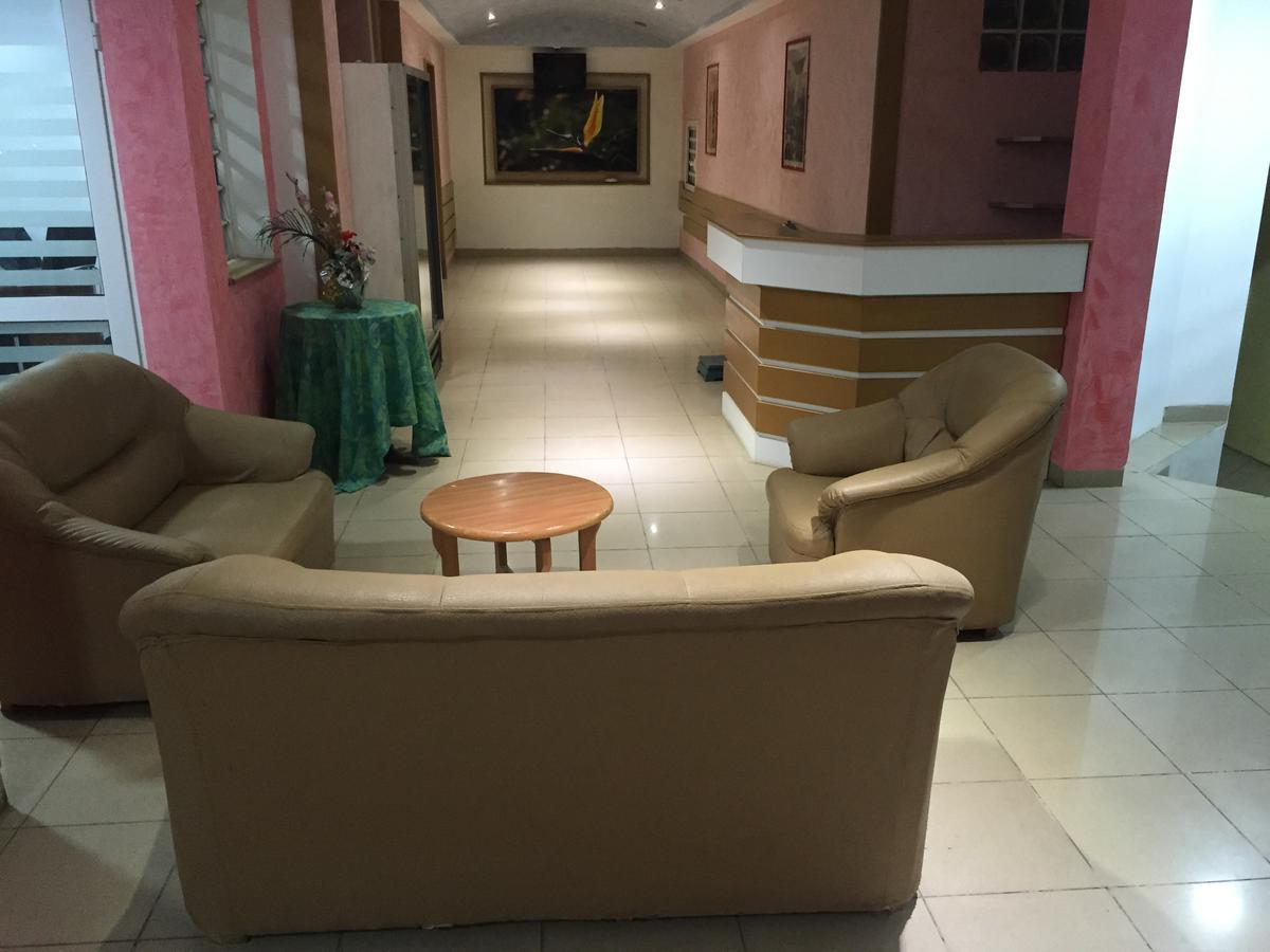 White Palace Hotel Antananarivo Luaran gambar