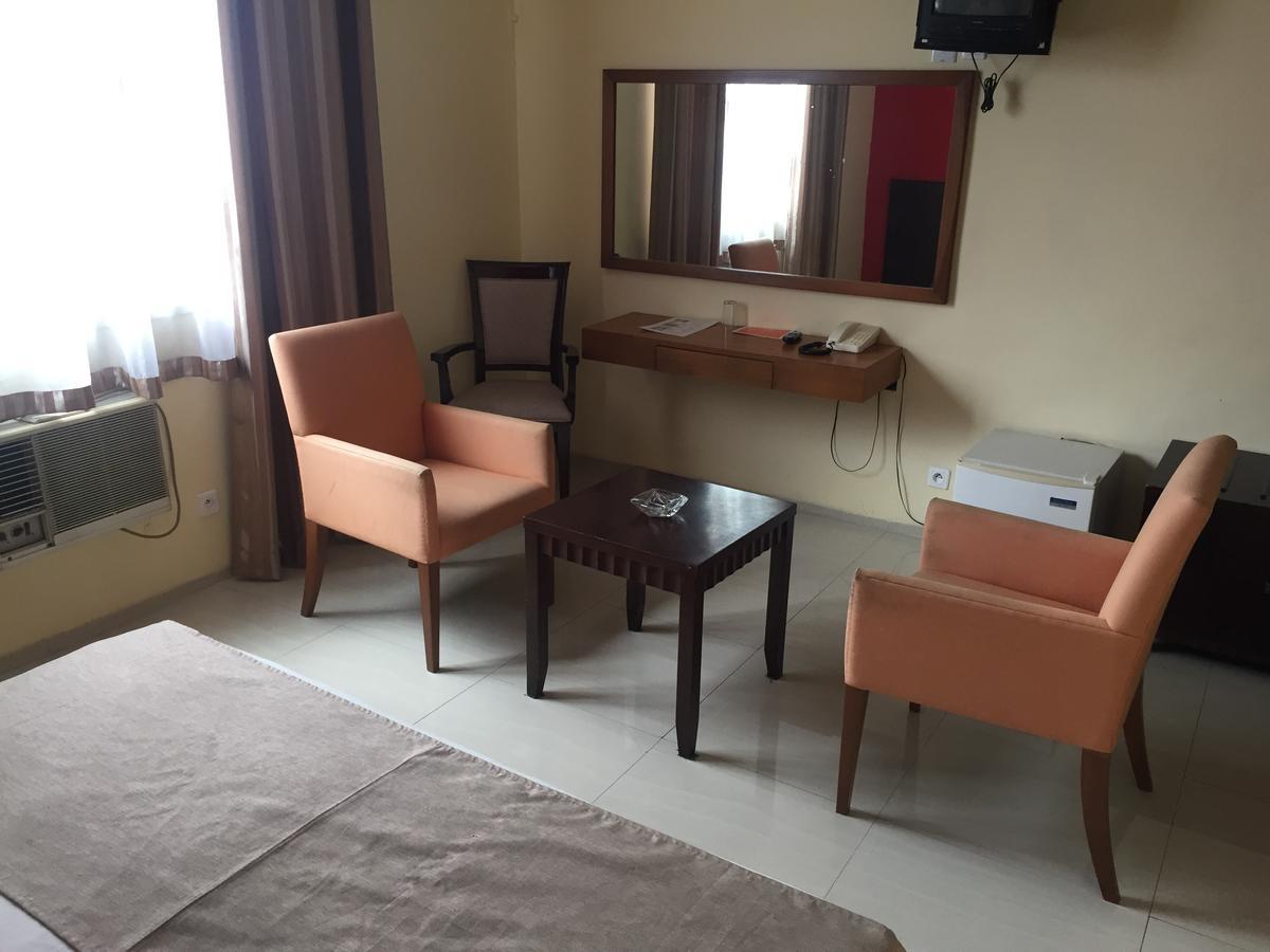 White Palace Hotel Antananarivo Luaran gambar